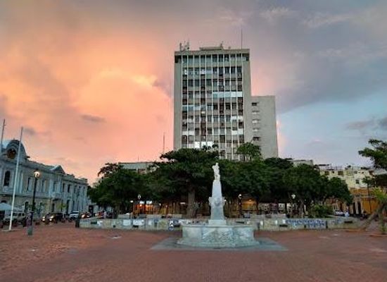 colombia/santa-marta/attraction/parque-bolivar