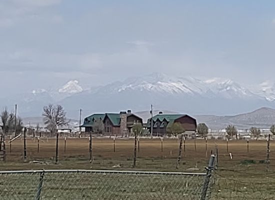 utah/uinta-mountains/attraction/camp-floyd-stagecoach-inn