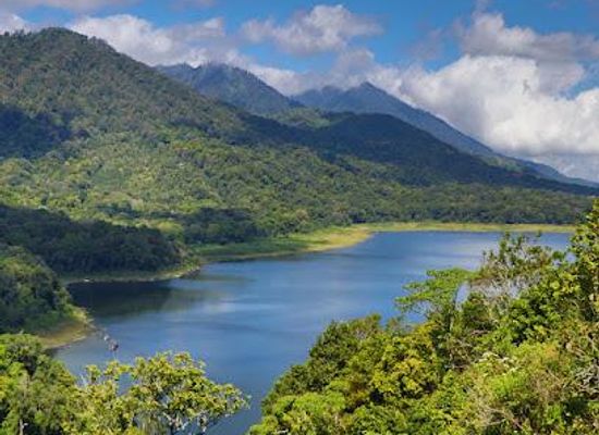 indonesia/bali/attraction/buyan-lake
