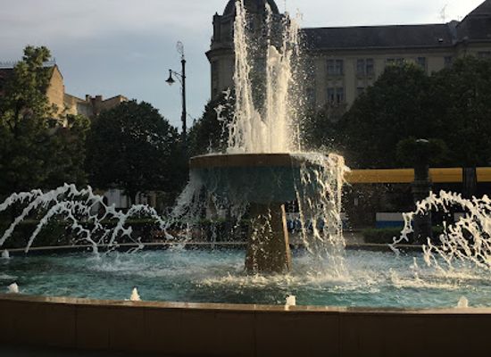 hungary/debrecen/attraction/fountain
