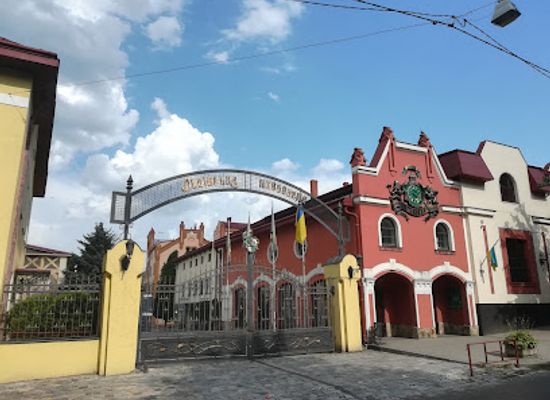ukraine/lviv/lychakiv/attraction/muzeyno-kulturnyy-kompleks-pyvnoyi-istoriyi-lvivarnya