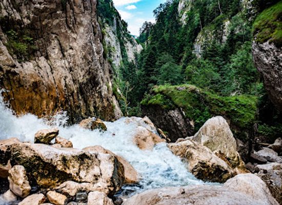 romania/buila-vanturarita-national-park/attraction/cheile-cheii