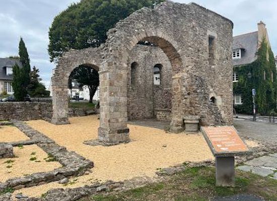 france/saint-malo/attraction/la-cite-d-alet