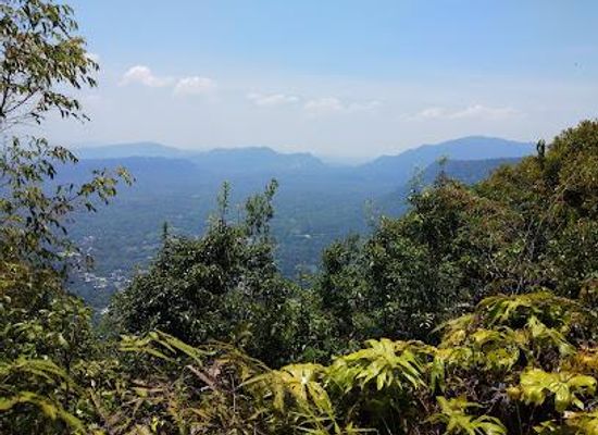 malaysia/kuching/attraction/peak-of-mount-singai