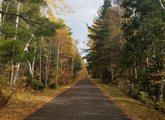michigan/upper-peninsula/attraction/upson-lake-nature-sanctuary