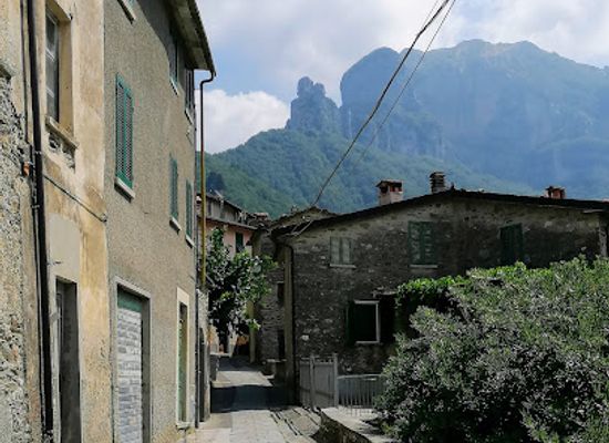 italy/garfagnana/attraction/fontana-di-carraia