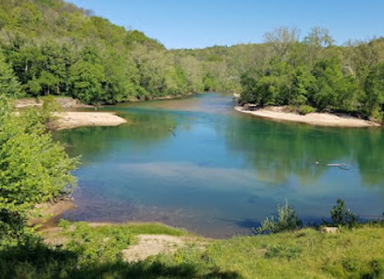 missouri/current-river-basin/attraction/ozark-national-scenic-riverways-park-headquarters-no-visitor-center