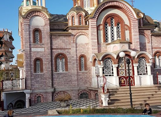 greece/larissa/attraction/saint-antonios-park