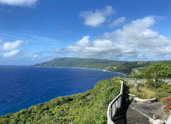 northern-mariana-islands/rota/attraction/l-chenchon-park-bird-sanctuary
