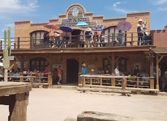 mexico/western-mexico/attraction/paseo-del-viejo-oeste