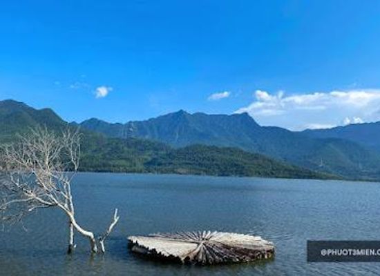 vietnam/da-nang/attraction/lap-an-lagoon