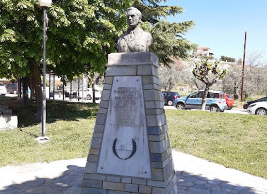 greece/lamia/attraction/papapostolou-park