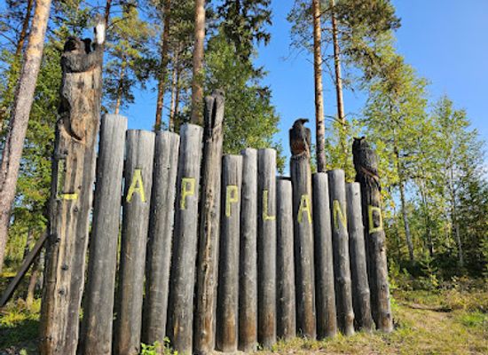 sweden/lapland/landmark/lapp-land-grensmonument