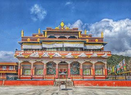 nepal/pokhara/attraction/matepani-gumba