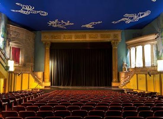 new-hampshire/keene/attraction/latchis-theatre