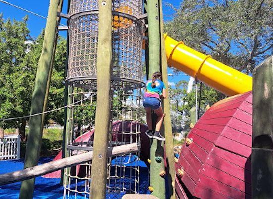 florida/tampa-bay-area/attraction/spa-beach