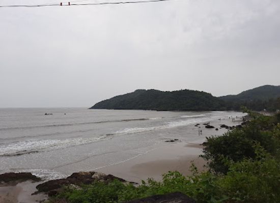 india/western-ghats/attraction/belekhan-beach-view-point
