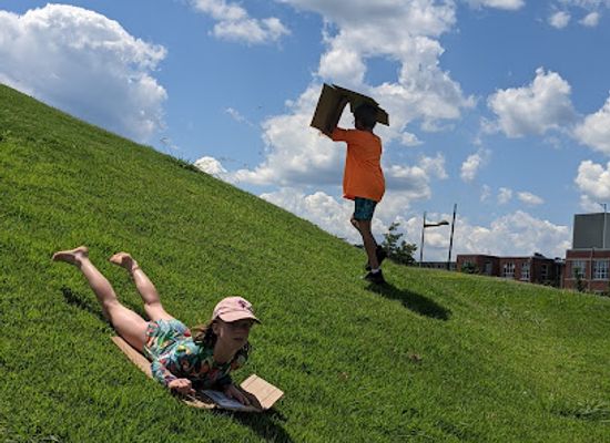 tennessee/ruby-falls/attraction/cardboard-hill