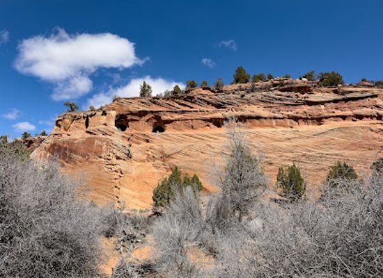 utah/dixie-national-forest/attraction/sand-caves