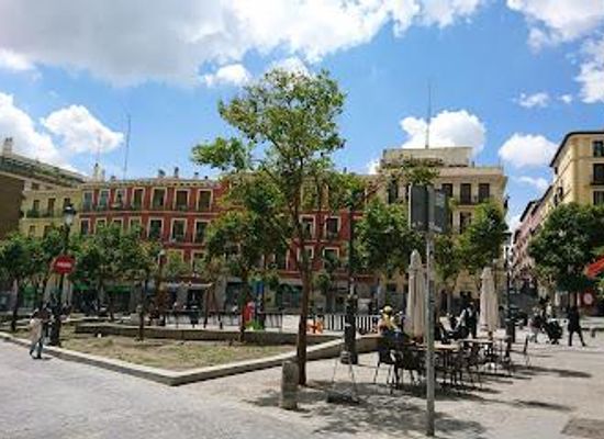 spain/madrid/landmark/pl-de-lavapies