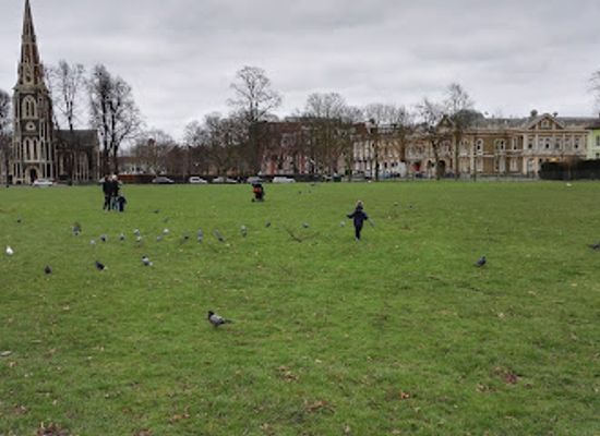 united-kingdom/middlesex/attraction/turnham-green