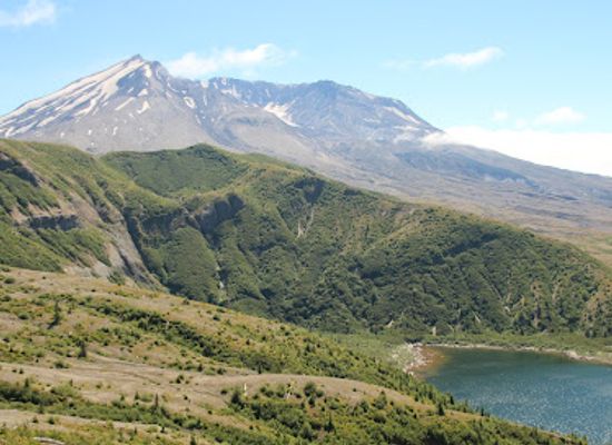 washington/mount-st-helens-area/attraction/windy-ridge-viewpoint