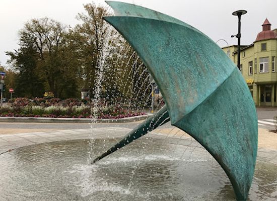 latvia/ventspils/attraction/lietussargs
