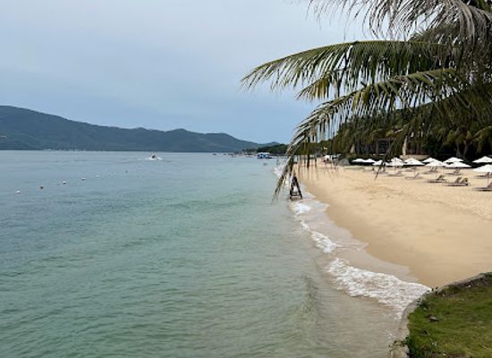 vietnam/nha-trang/attraction/merperle-hon-tam-pier-cang-hon-tam