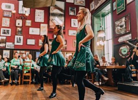 ireland/dublin/attraction/the-irish-dance-party-interactive-show