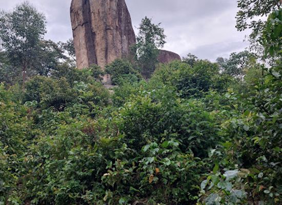 kenya/elgeyo-escarpment/attraction/the-crying-stone
