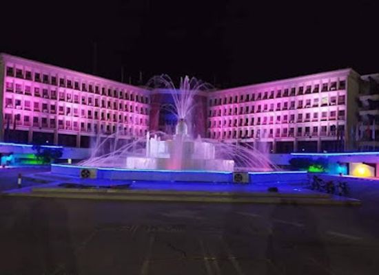 egypt/asyut/attraction/assiut-university-fountain