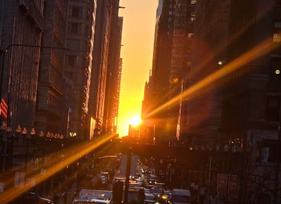 illinois/chicagoland/attraction/chicagohenge