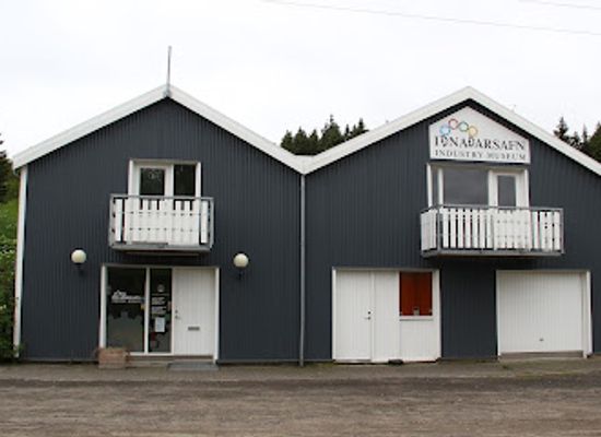iceland/eastern-region/attraction/ionaoarsafnio-a-akureyri