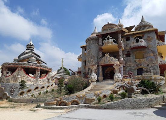 lebanon/zgharta/attraction/palace-of-dreams