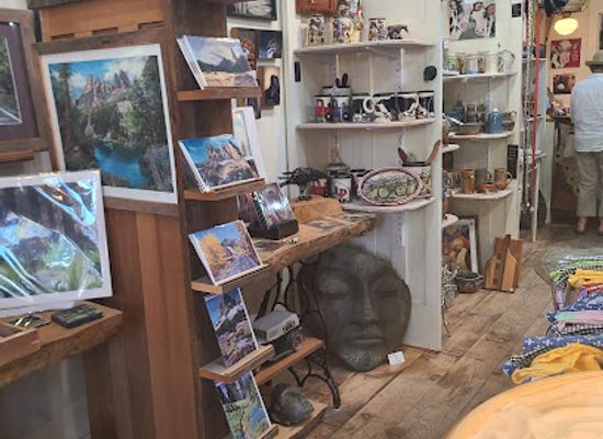 washington/the-methow-valley/attraction/purple-sage-gallery