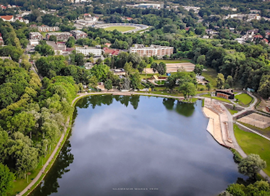 poland/krakow/nowa-huta/attraction/zalew-nowohucki-park