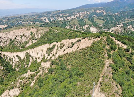 bulgaria/pirin-mountains/attraction/rozhen-sandstone-pyramids