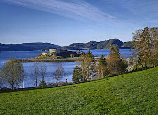 norway/sor-trondelag/attraction/steinvikholm-castle