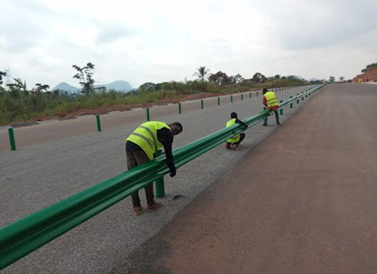 cameroon/centre-region/attraction/debut-autoroute-yaounde-douala