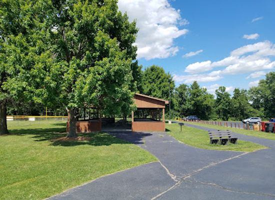 indiana/the-knobs/attraction/silver-creek-township-park