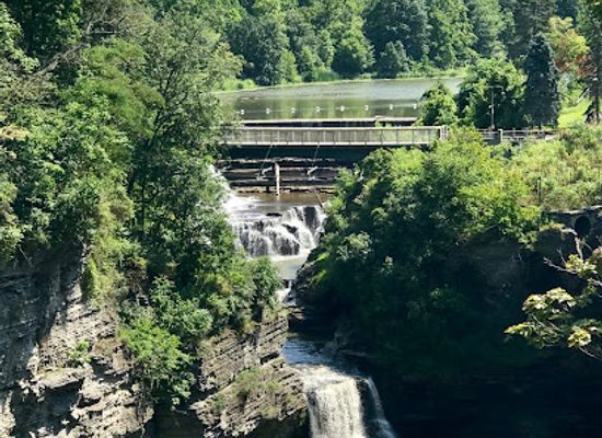 new-york/ithaca/downtown-ithaca/attraction/triphammer-falls