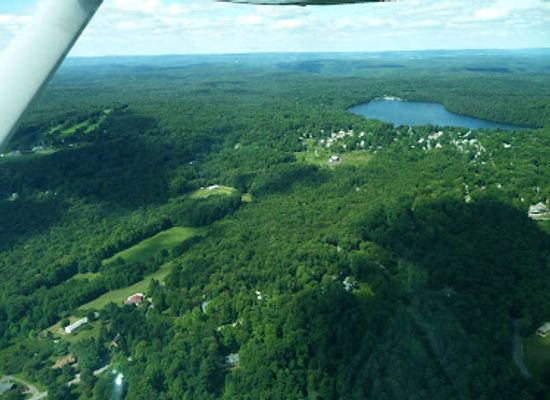 pennsylvania/susquehanna-valley/attraction/eagles-mere-air-museum