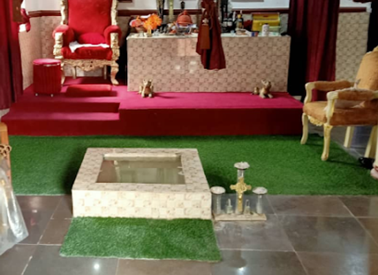 nigeria/benin-city/attraction/prince-tony-ogievie