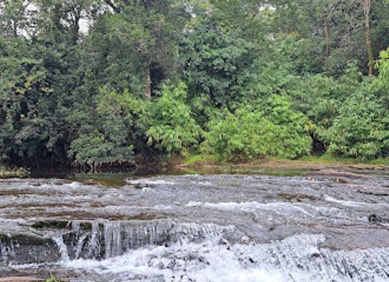 india/kerala/attraction/kochu-kuth-water-falls