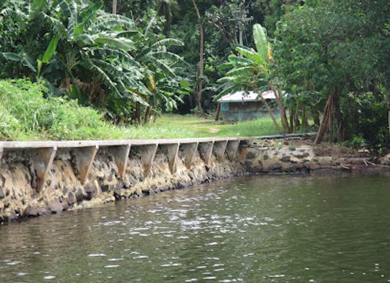 micronesia/pohnpei/attraction/sampas-bridge