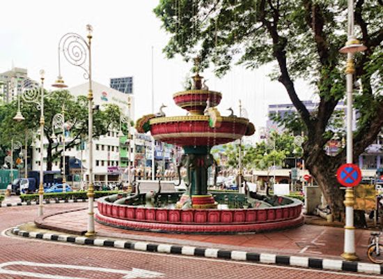 malaysia/kuala-lumpur/brickfields/attraction/brickfields-junction-fountain