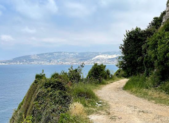 lebanon/koura/attraction/train-station-tunnel