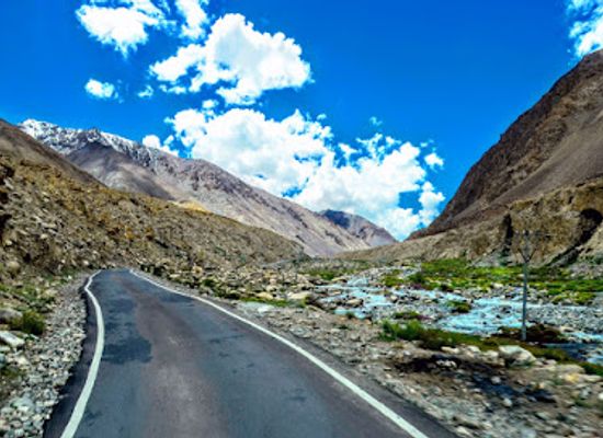 india/ladakh/attraction/chang-la-pass