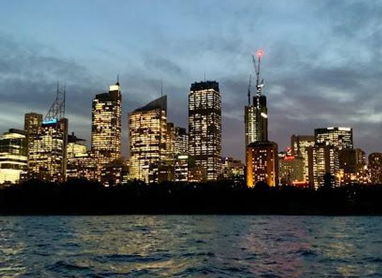 australia/sydney/attraction/handa-opera-on-sydney-harbour