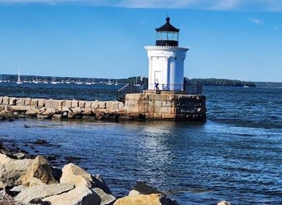 maine/biddeford/attraction/bug-light-park